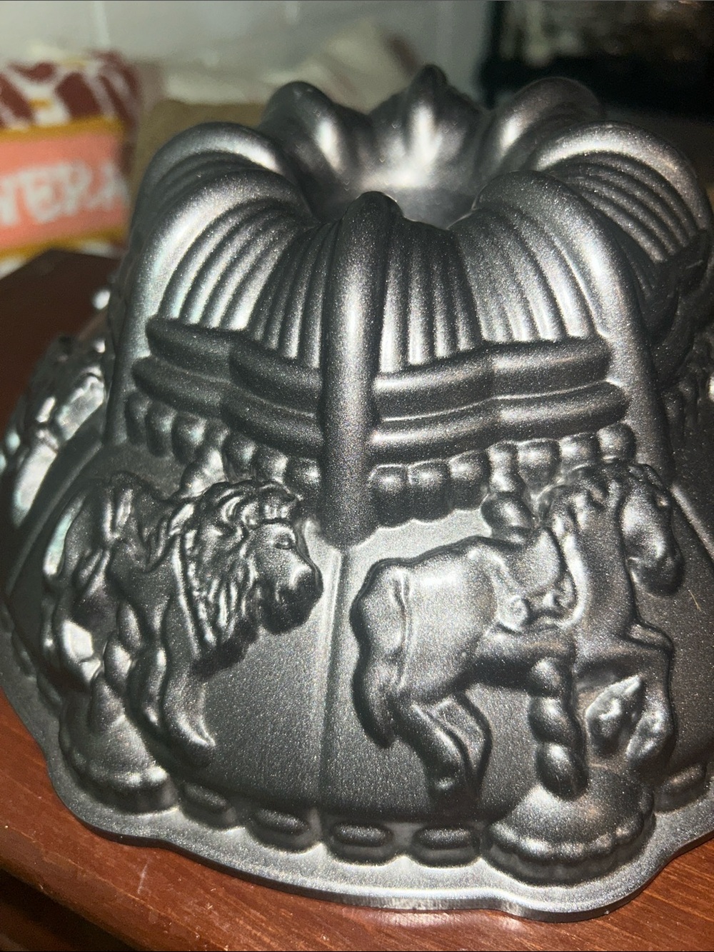 Nordic Ware Black Metallic Carousel Bundt Pan – Decorative Cast Cake Mold - Picture 2 of 8